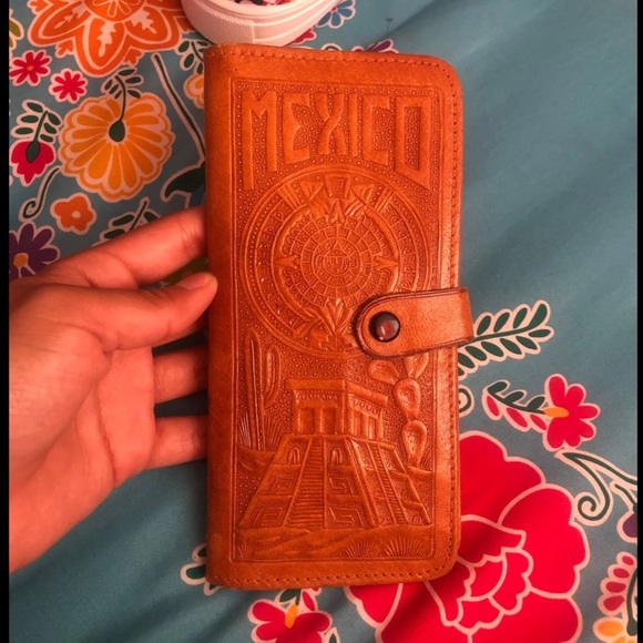 MEXICO Handbags - NEW LISTING